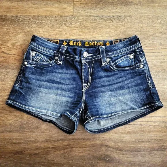 Rock Revival SASHA H32 Shorts Women's Size 29 Bling Pocket Flaps Thick Stitch - Picture 2 of 15